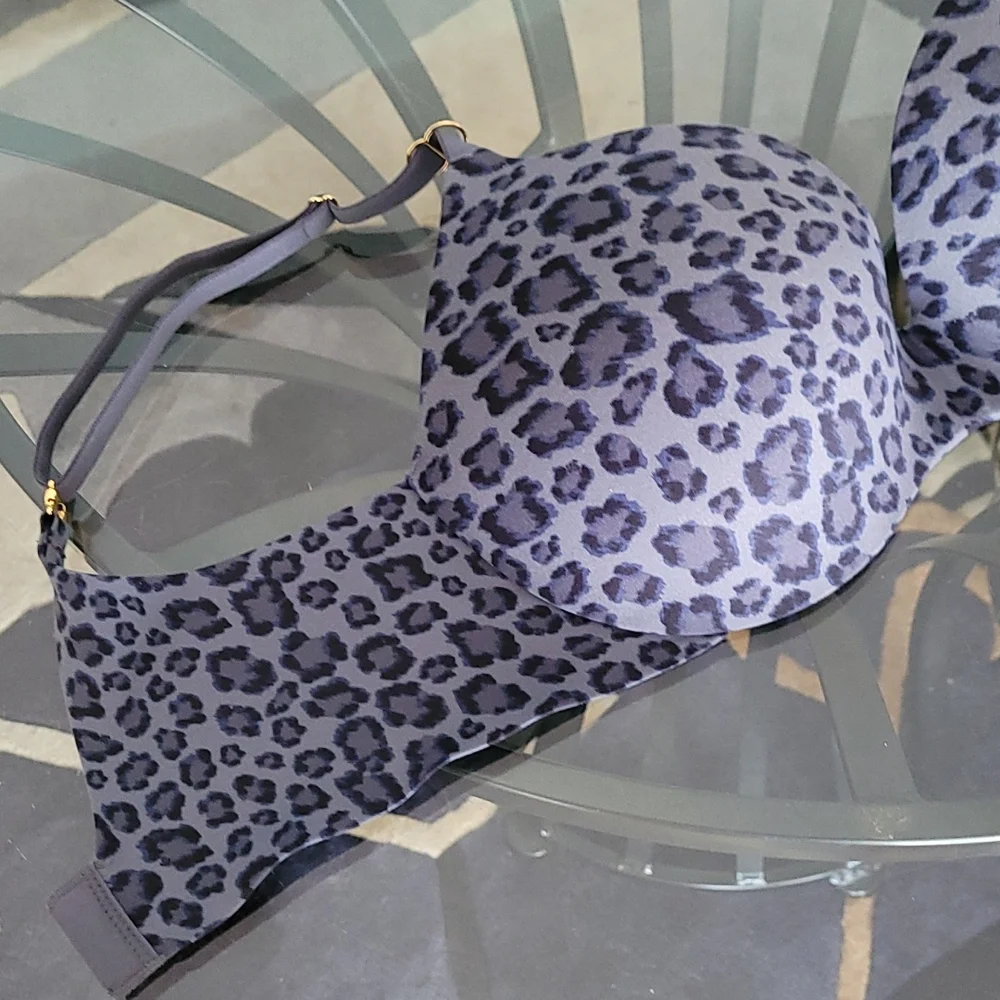 Victoria's Secret Bra ❤ - Picture 6 of 6